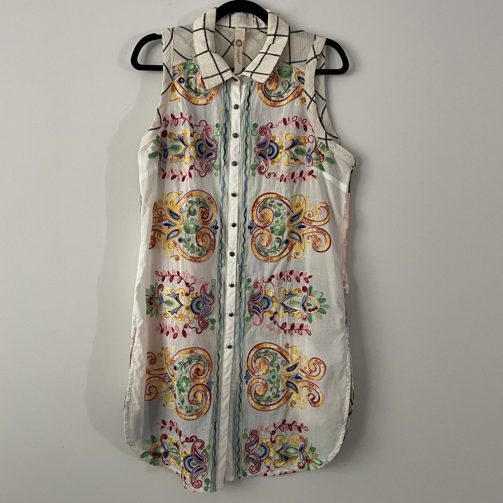 Cyrena Embroidered Mixed Floral Print Sheer Tunic Size M Boho Artsy Side Vents